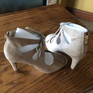 Dress sandal